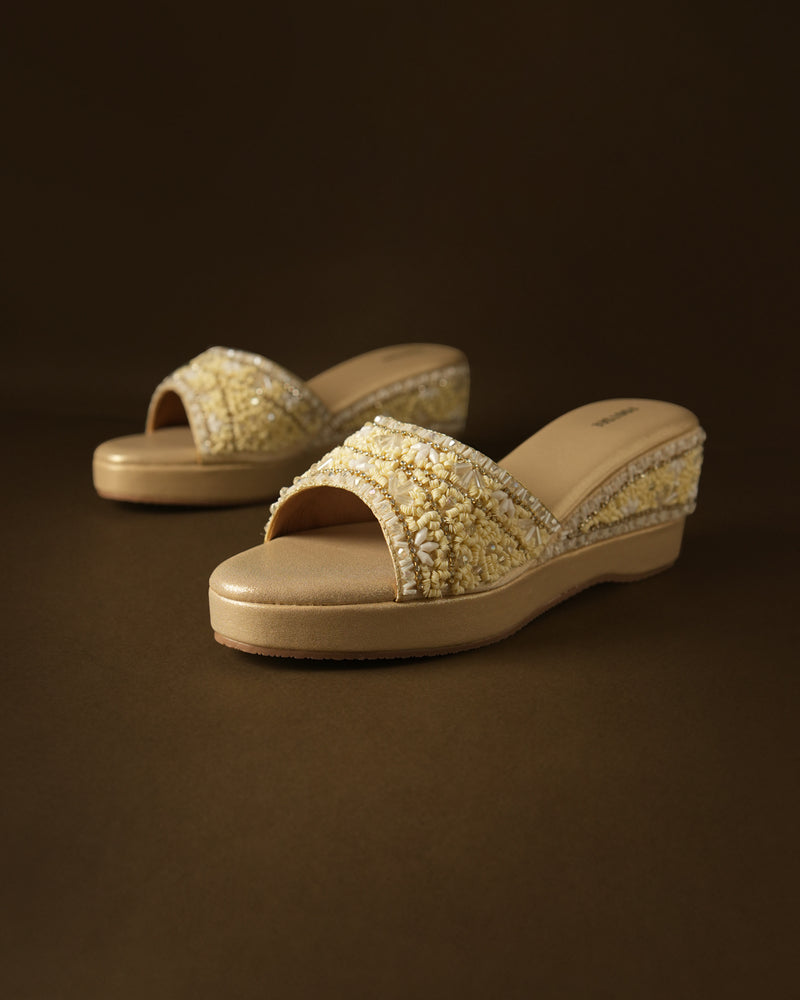 Sunehri – Champagne Gold