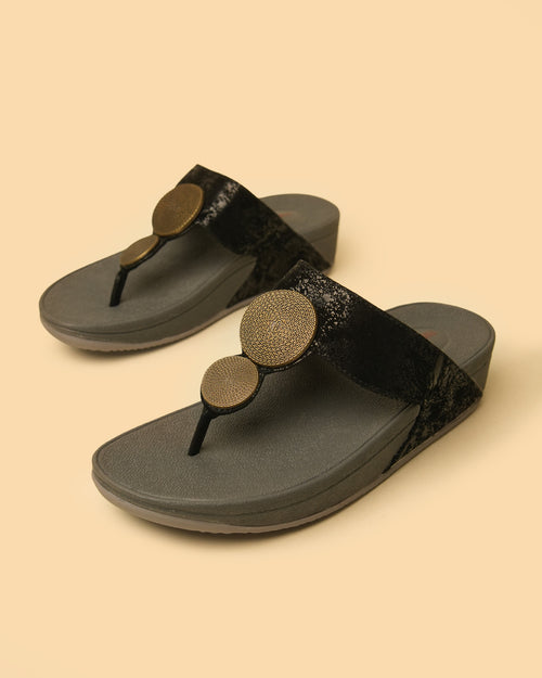 Medallion - Black Antique Gold