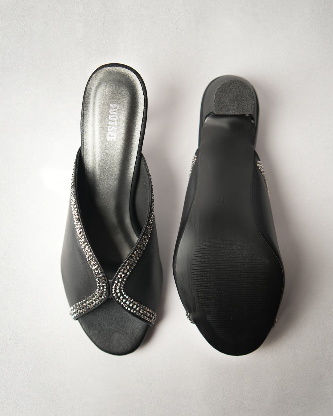 Nocturne – Black