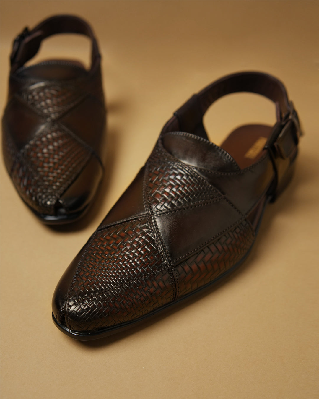 Hunar – Dark Brown