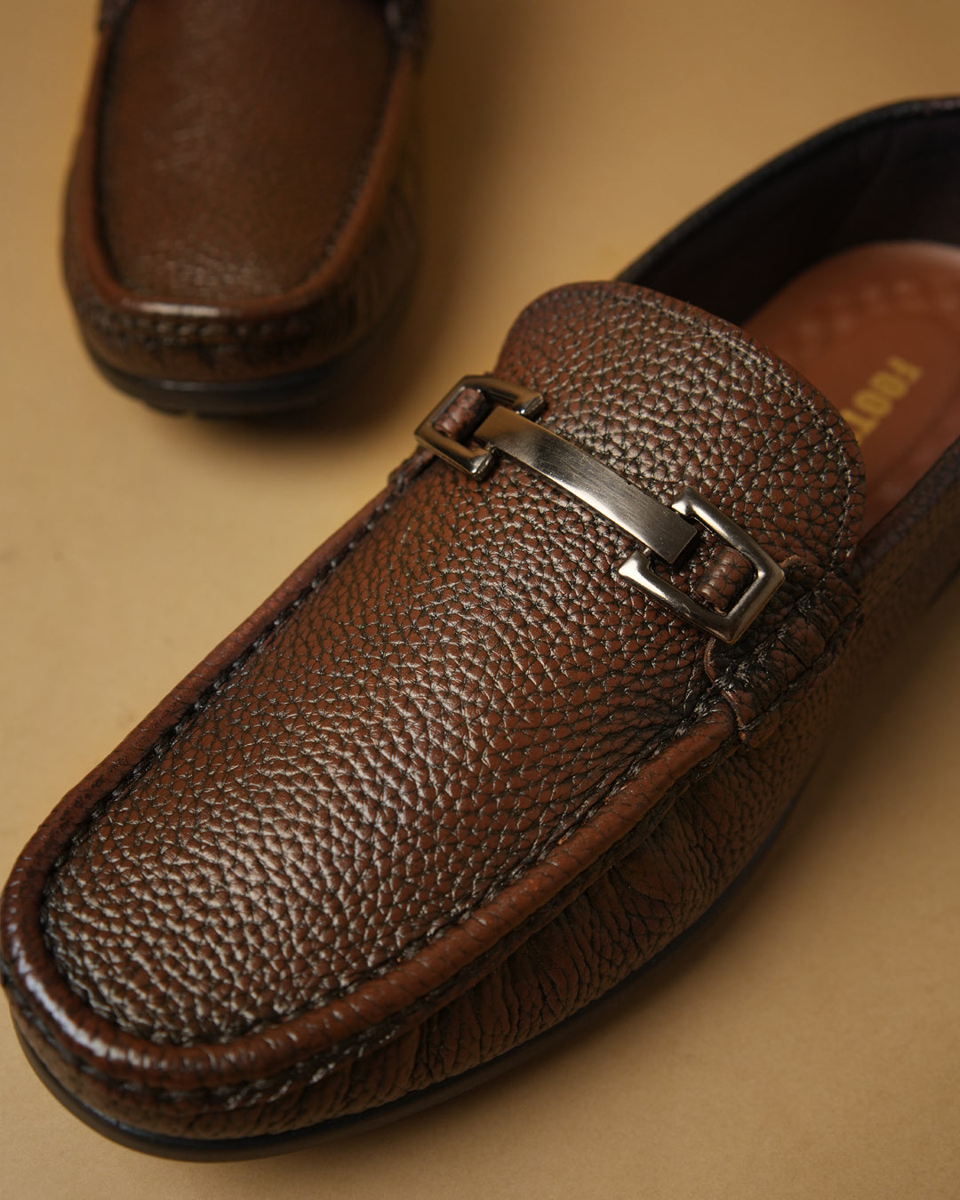 Stride – Dark Brown