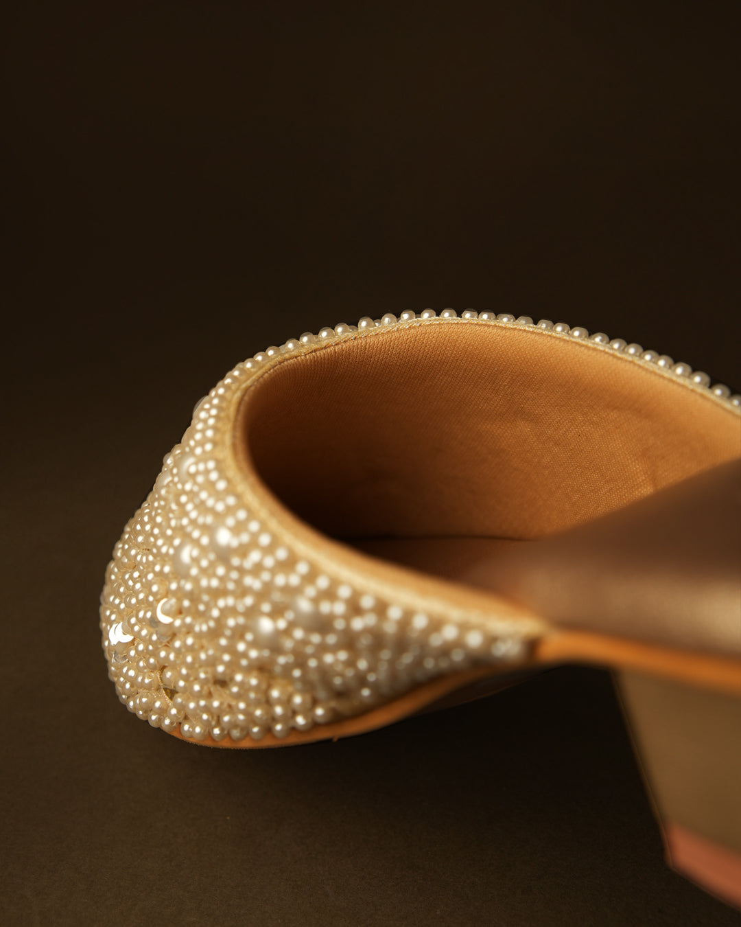 Dewdrop – Ivory Gold
