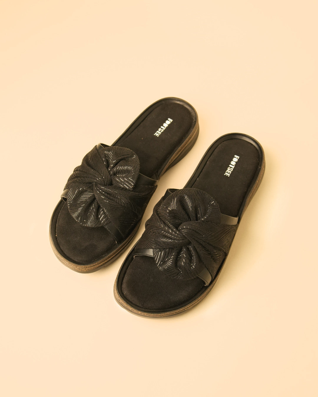 Twirl Black Knot-Detail Flat Slide view 6