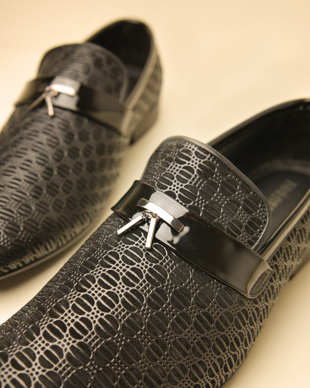 Encore Black Formal Shoes view 5