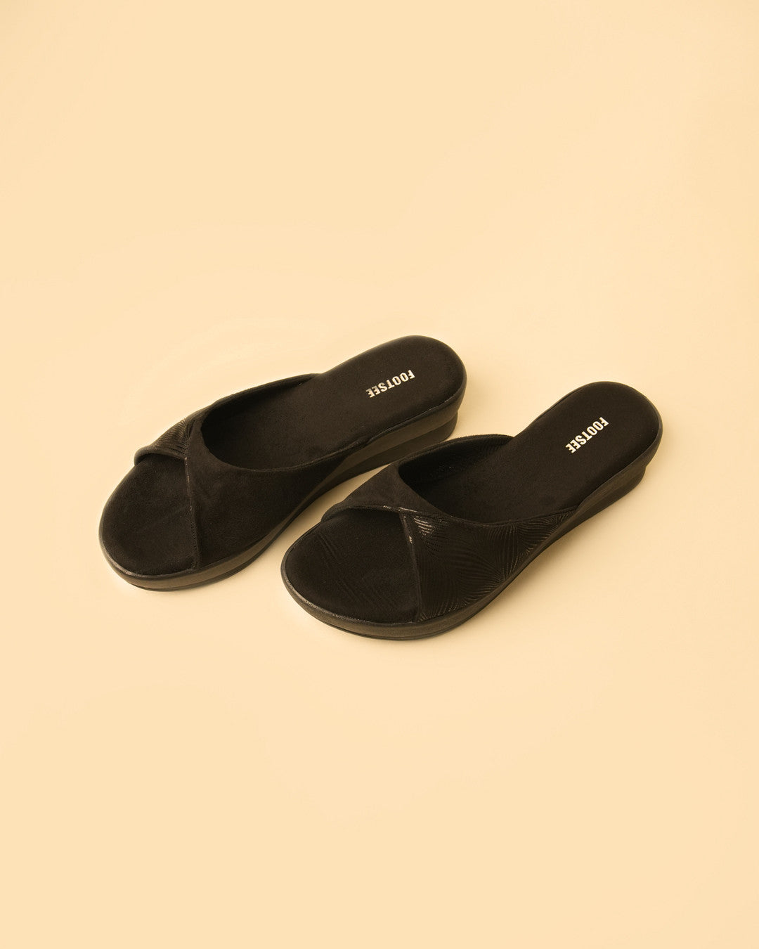 Flair Black Crossover Platform Slide