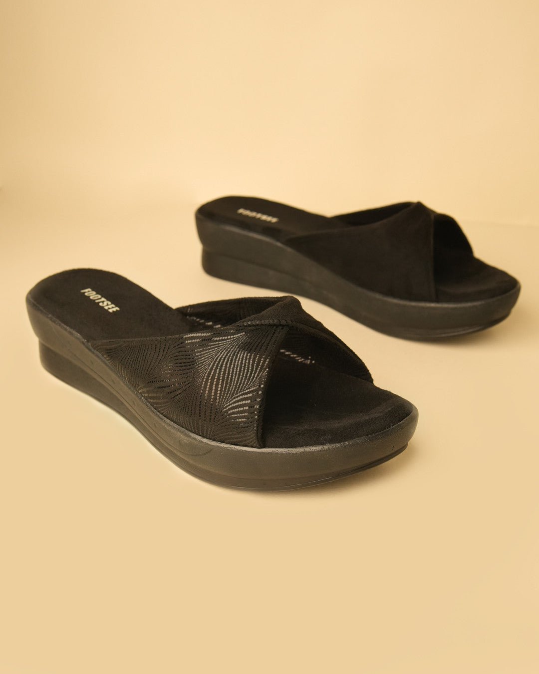 Flair Black Crossover Platform Slide view 4