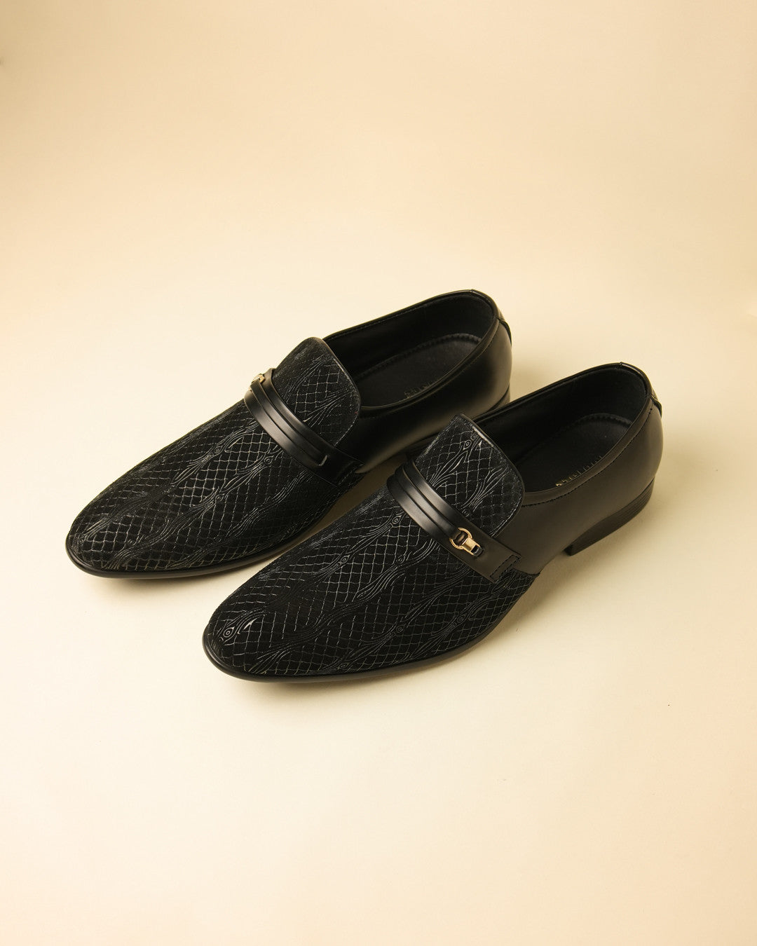 Accord Black Formal Shoes view 2