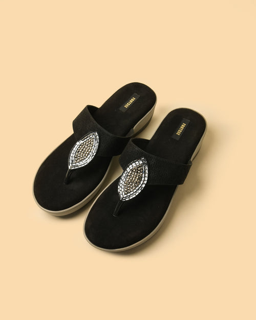 Nira - Black Silver