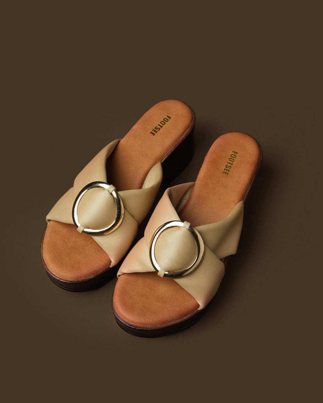 Orbit Olive Beige Ring-Detail Wedge Slide