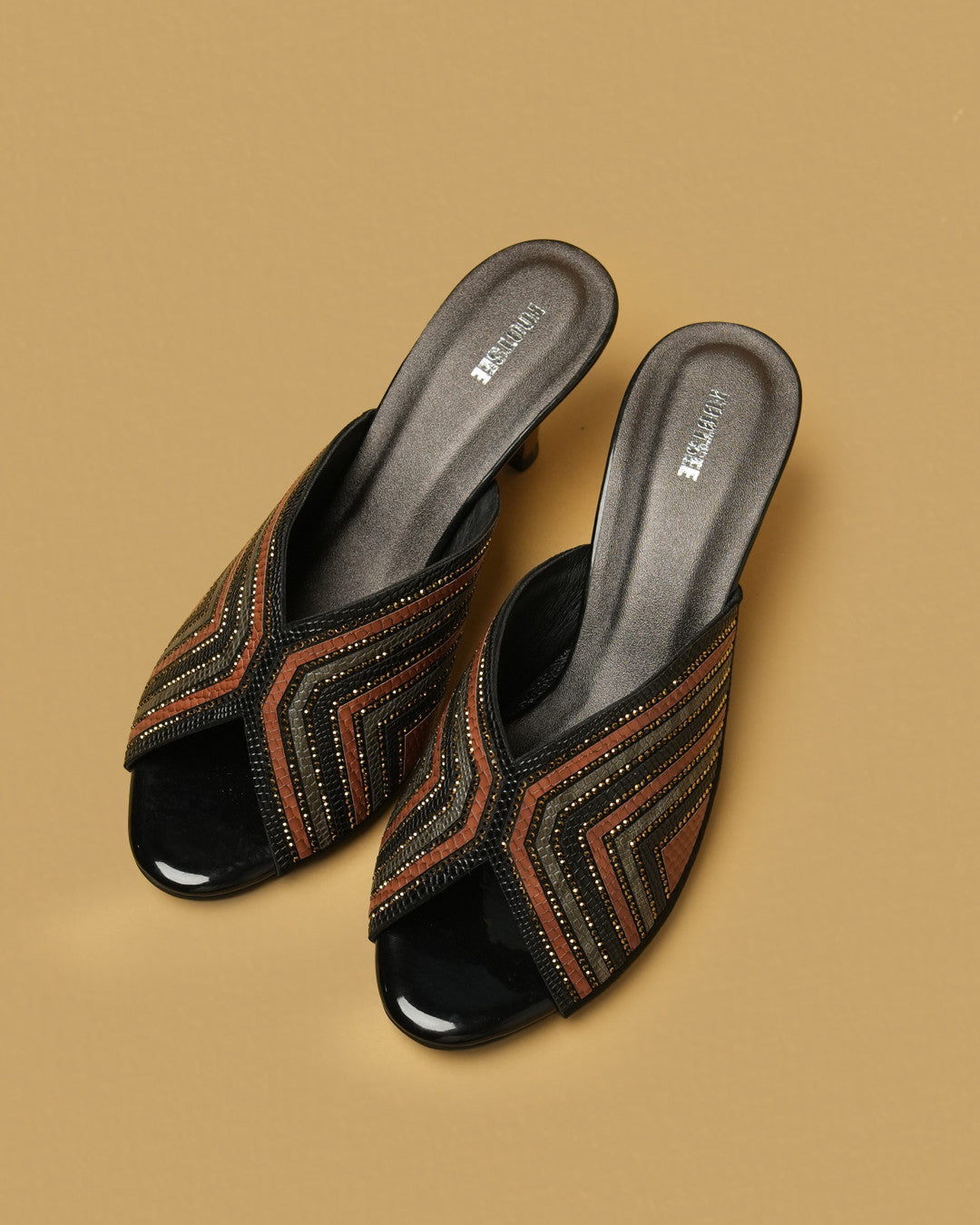 Leher Black Multi Patterned Crossover Heeled Mule