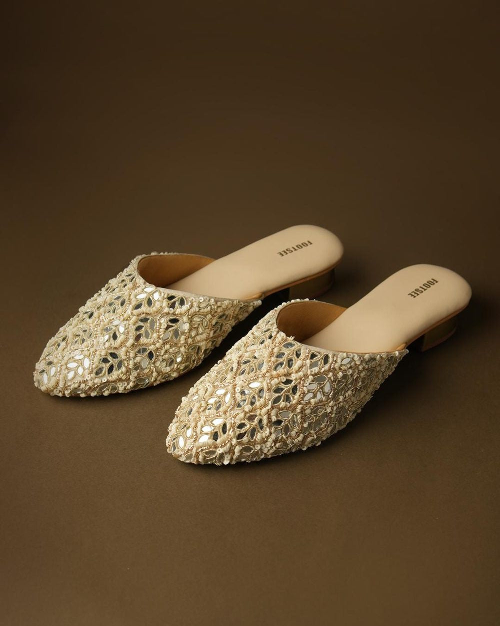 Aaina Ivory Gold Mule