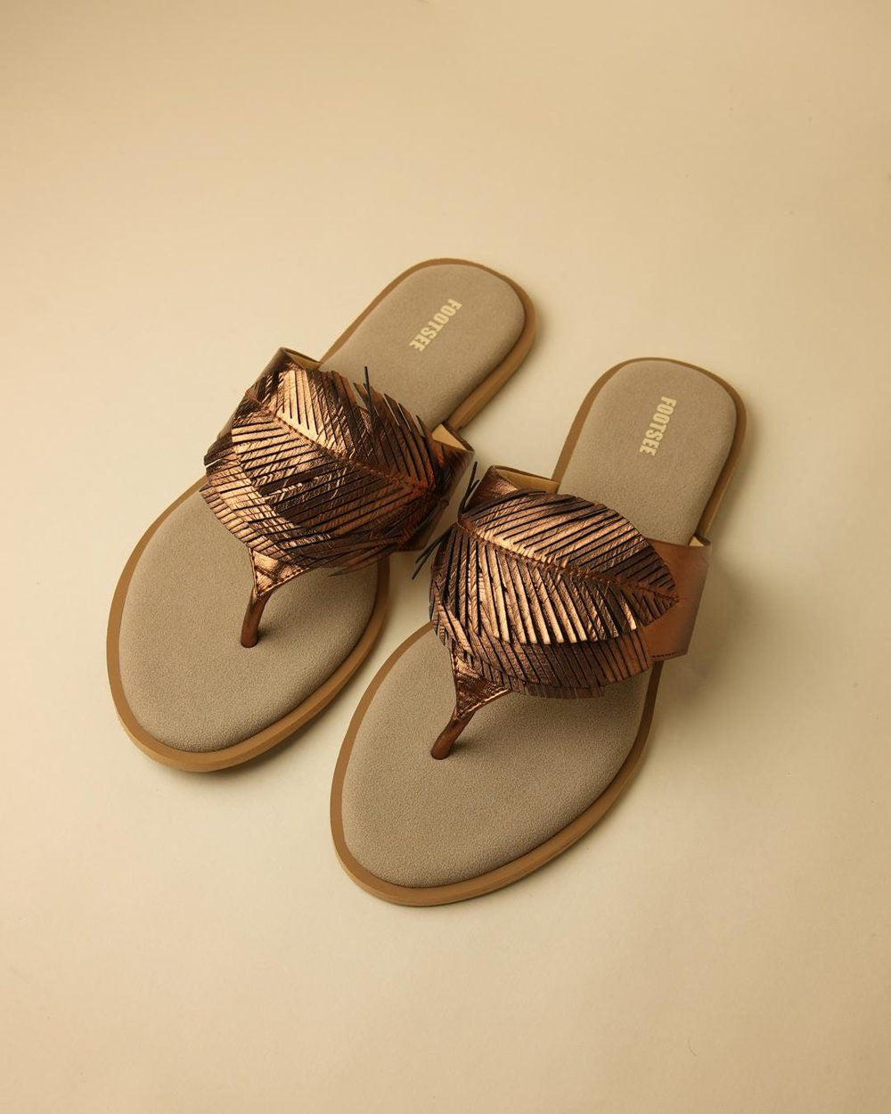 Palma Bronze Toe-Post Flat